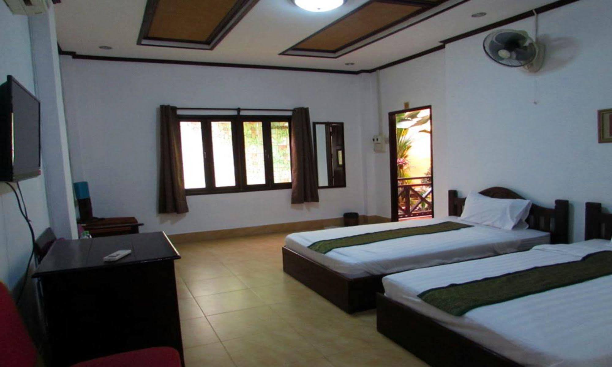 Suksavanh River 2 Hotel Ban Nongdouang Luaran gambar